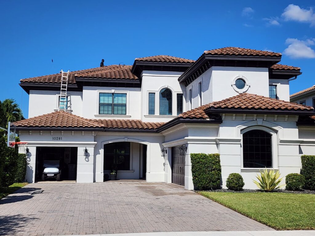 Top-rated roof cleaning service in Glen Ridge FL by Excelsior Power Cleaning