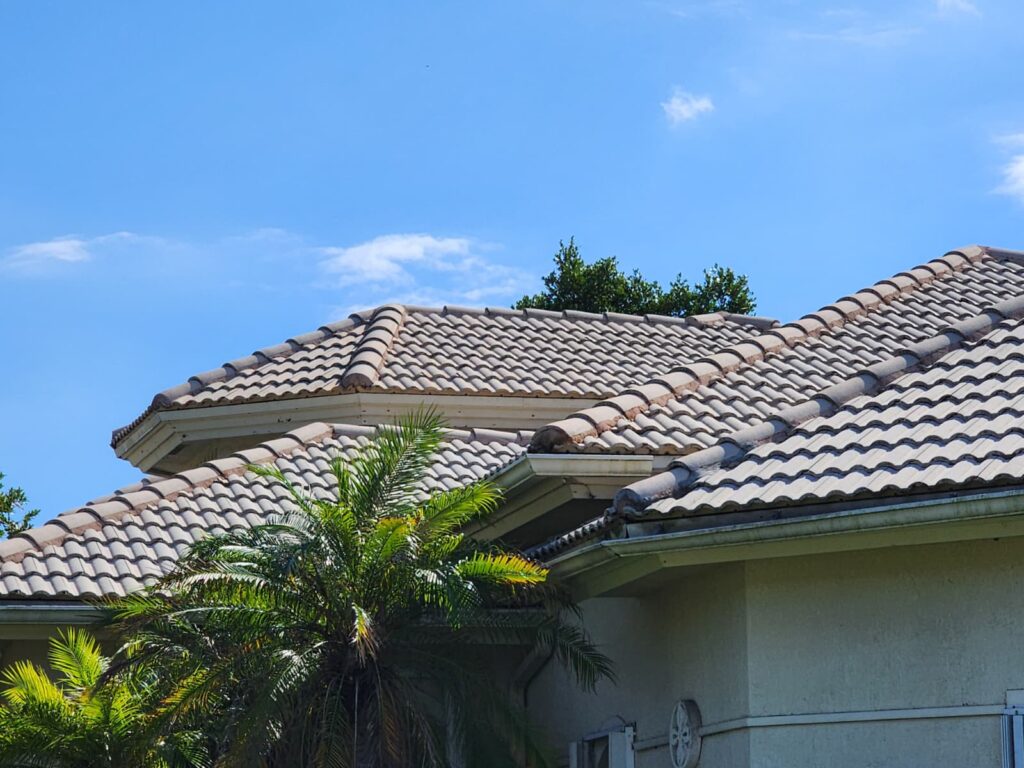 Roof cleaning and surface washing services in Haverhill FL by Excelsior Power Cleaning
