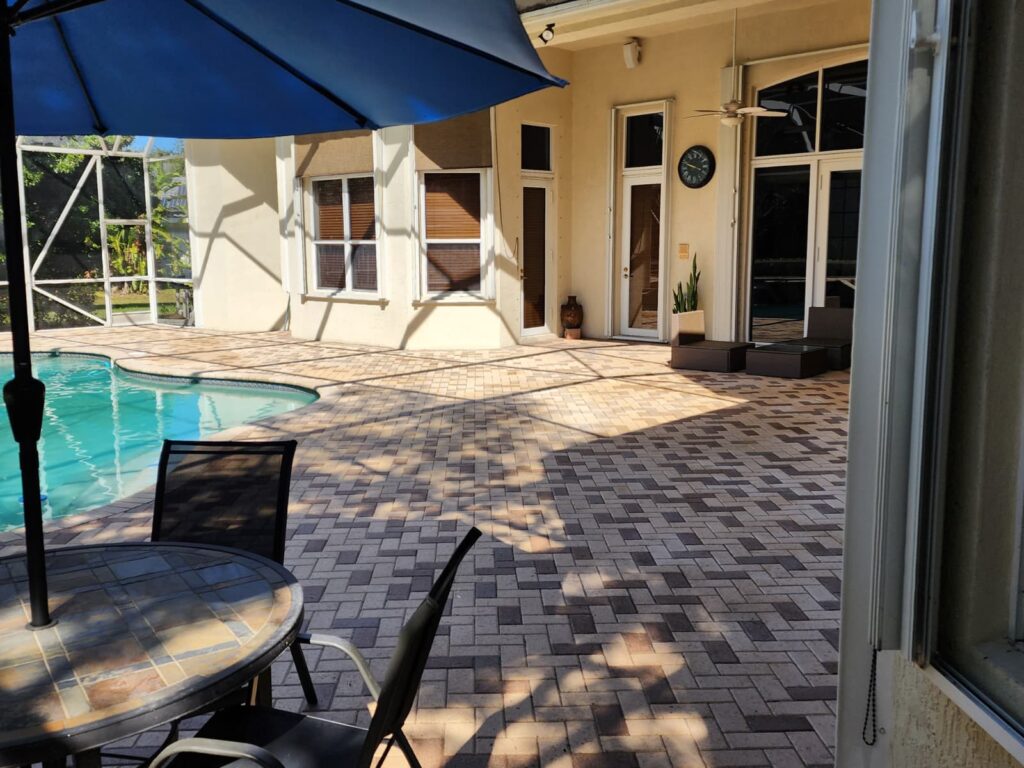 Pressure cleaning company trusted by homeowners in Village of Golf FL