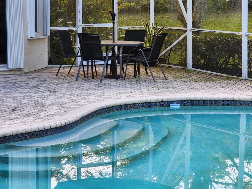 House washing and power cleaning company in Lake Clarke Shores FL