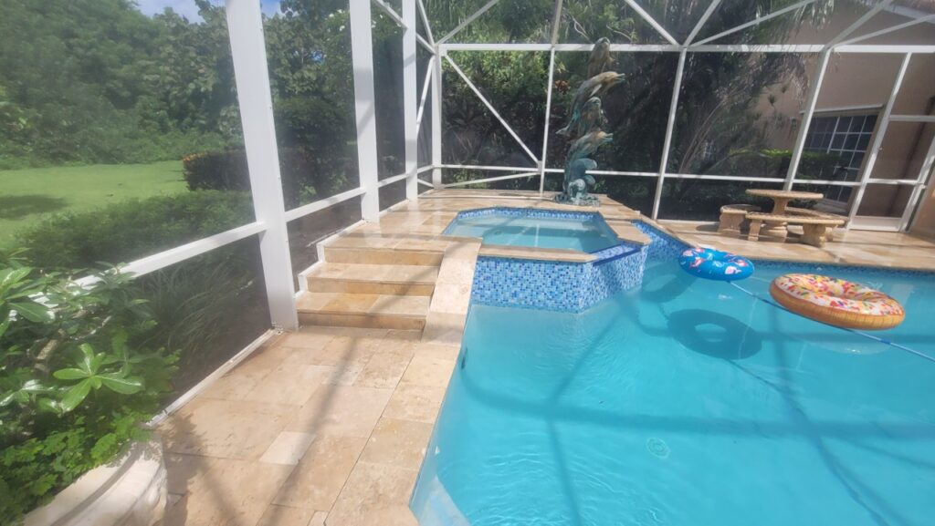 Pressure cleaning company trusted by homeowners in Hallandale Beach