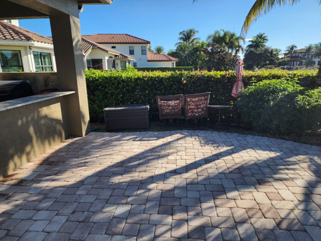 Reliable pressure cleaning company in Riviera Beach FL homeowners