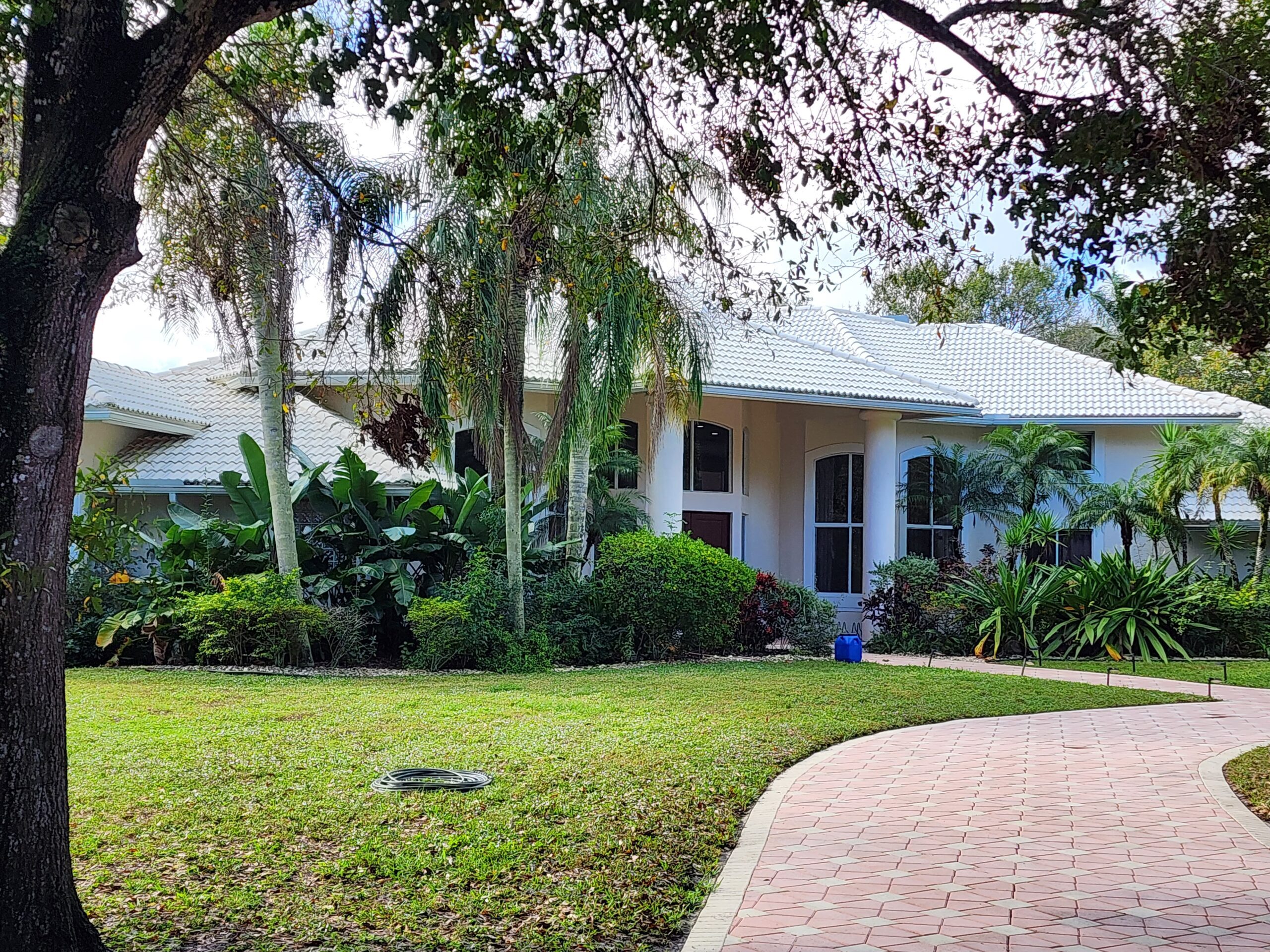 Excelsior bespoke residential painting in Mira Lago at Parkland, FL, delivering elegant finishes and durable protection