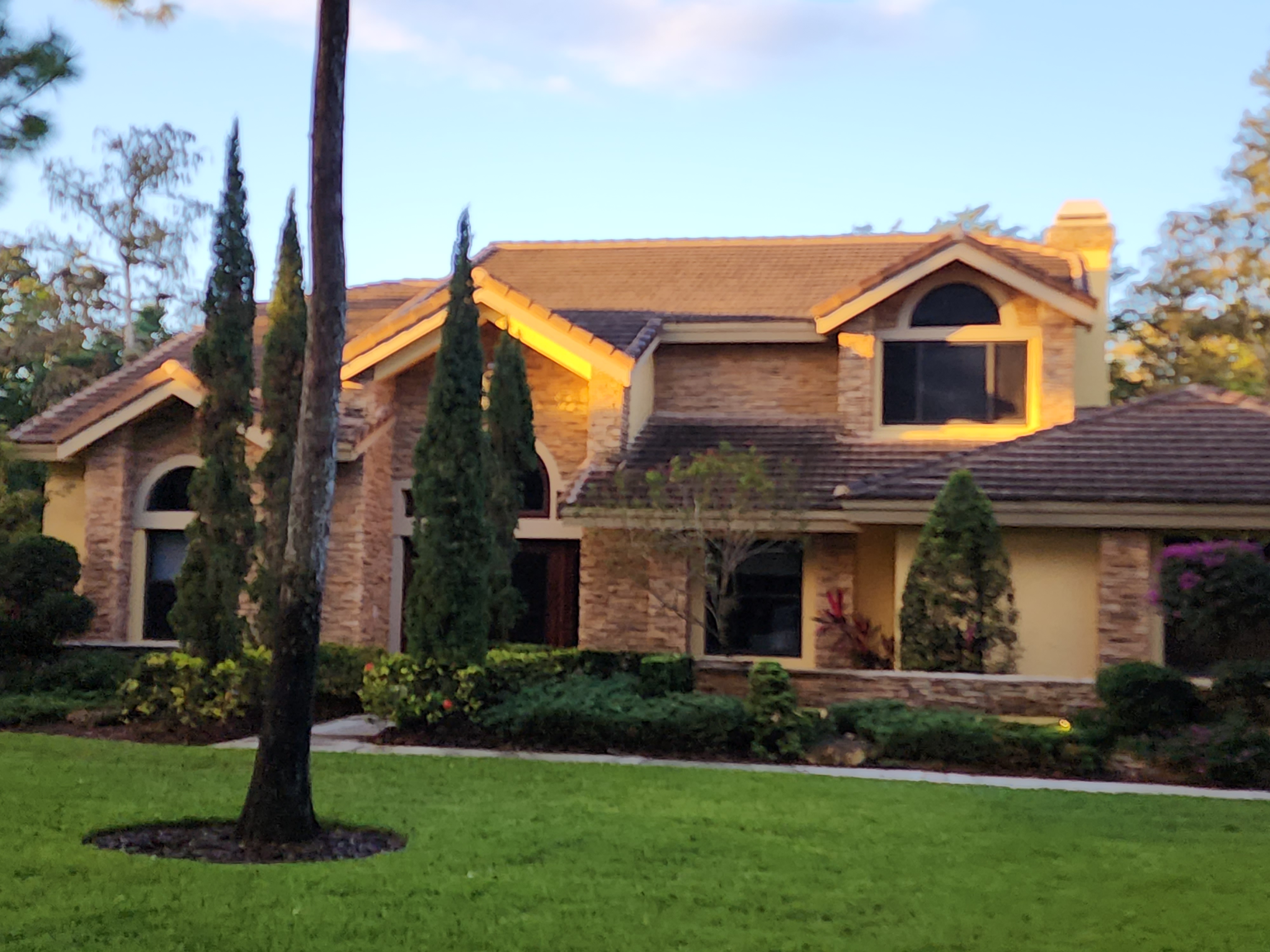 Professional interior and exterior painting in Weston Hills Country Club, FL by Excelsior, delivering refined finishes for luxury estate homes.