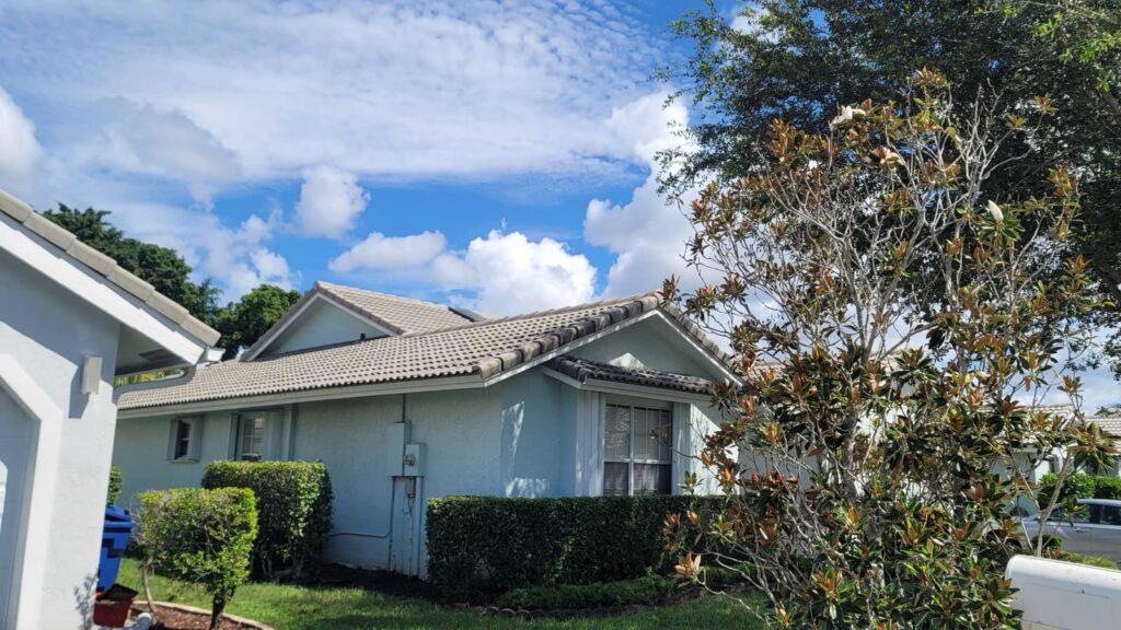 Excelsior residential painting in Pompano Beach, FL, showcasing smooth finishes and professional craftsmanship