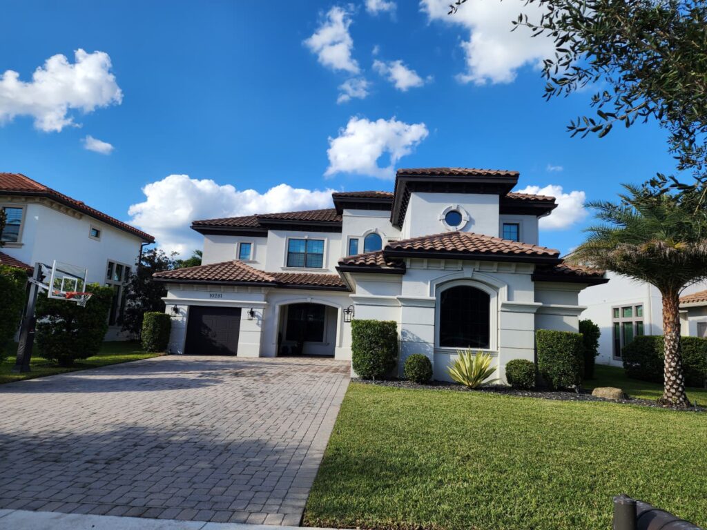 Excelsior custom house painting in Ibis Golf and Country Club, FL, with elegant finishes and durable coatings